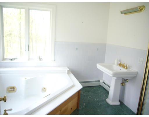 32 Bear Hill Road Merrimac, MA 01860 - Photo 6 of 8 Gallery Image 6