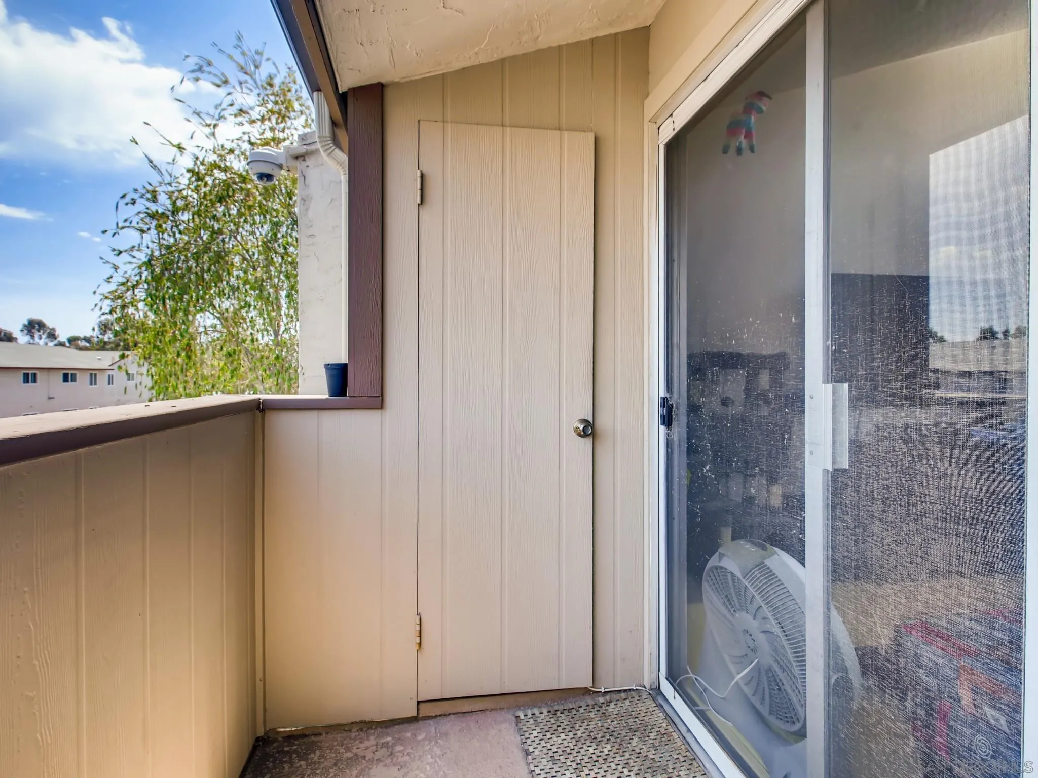 3550 Ruffin Road, Unit 239 San Diego, CA 92123 - Photo 23 of 27 a bathroom with a shower