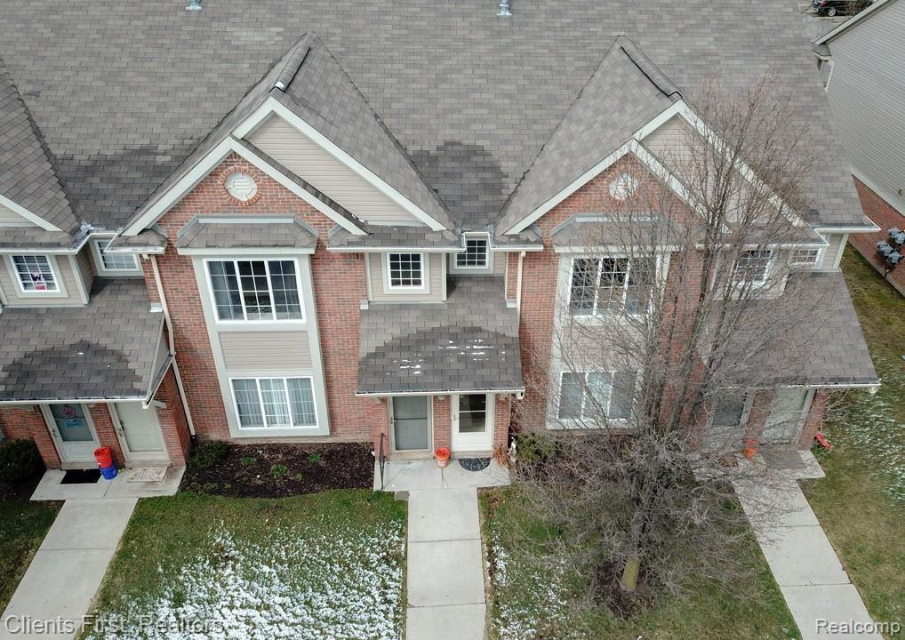 34122 Utica Road Fraser, MI 48026 - Photo 1 of 21