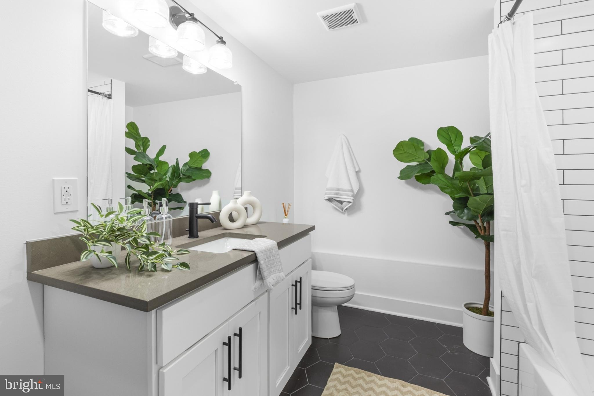 7037 Ridge Avenue, Unit 103 Philadelphia, PA 19128 - Photo 16 of 19