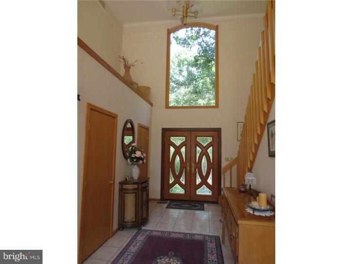 26 King Road Telford, PA 18969 - Photo 3 of 25 Foyer