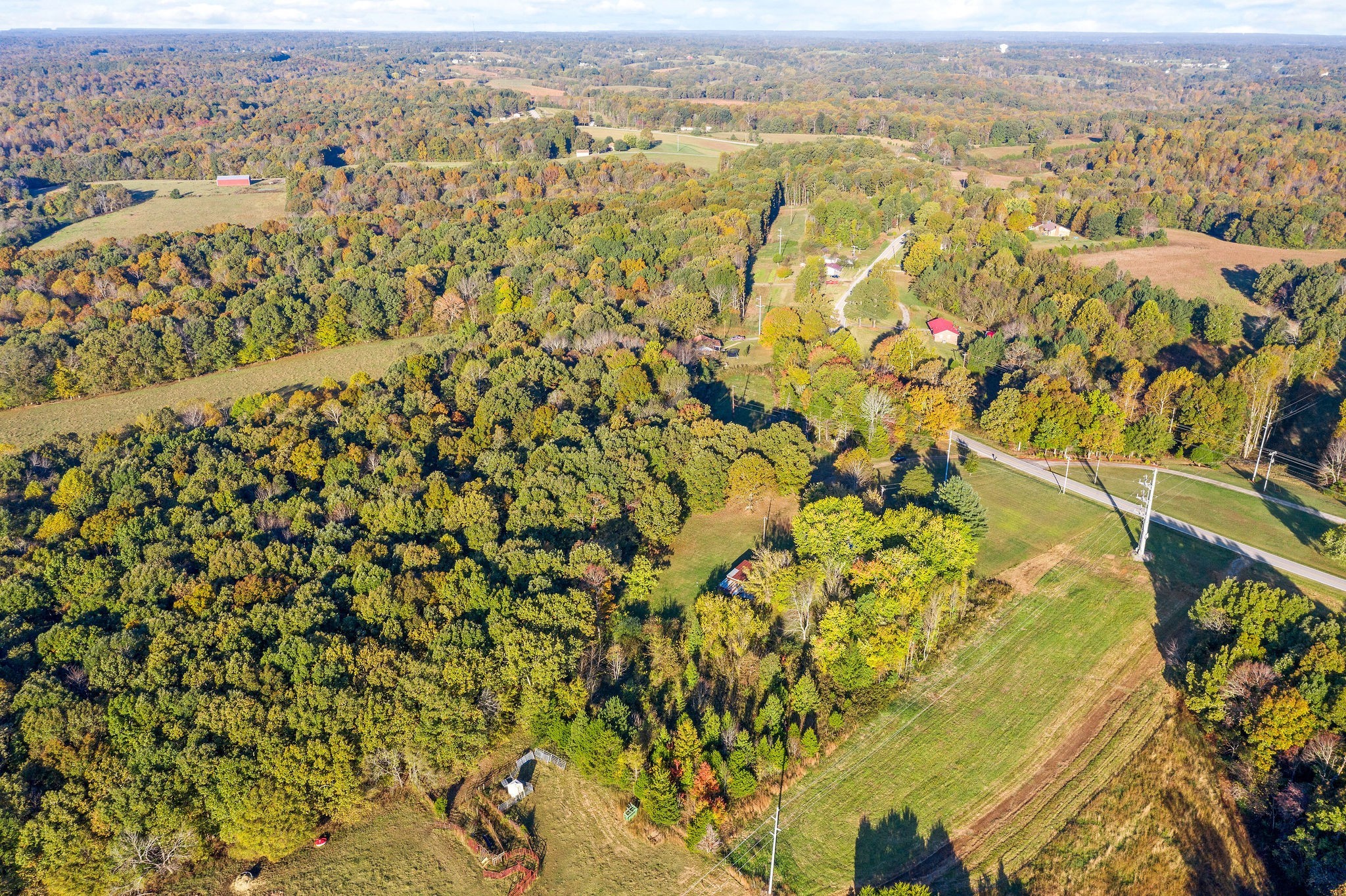 950 Southside Road Cunningham, TN 37052 - Photo 5 of 14 view of city and mountain