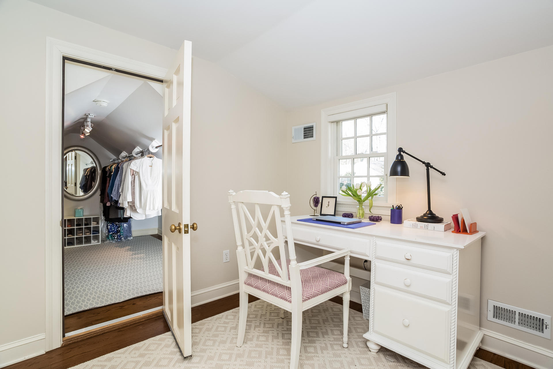 27 Sunset Road Darien, CT 06820 - Photo 26 of 41 a dining room with furniture and a window