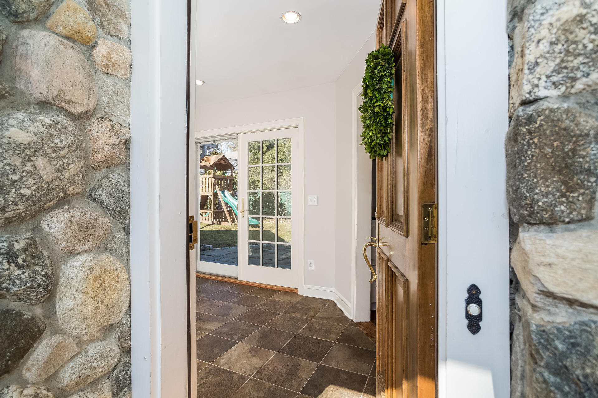27 Sunset Road Darien, CT 06820 - Photo 30 of 41 a view of a bathroom