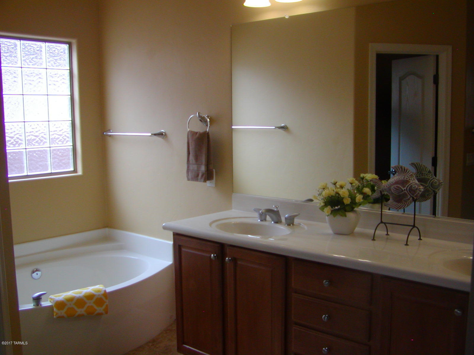 10050 East English Woods Road Tucson, AZ 85748 - Photo 17 of 25
