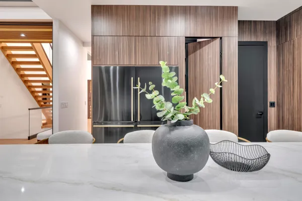 $2,599,995 | 801 Godwin Road, Paramus, NJ 07652