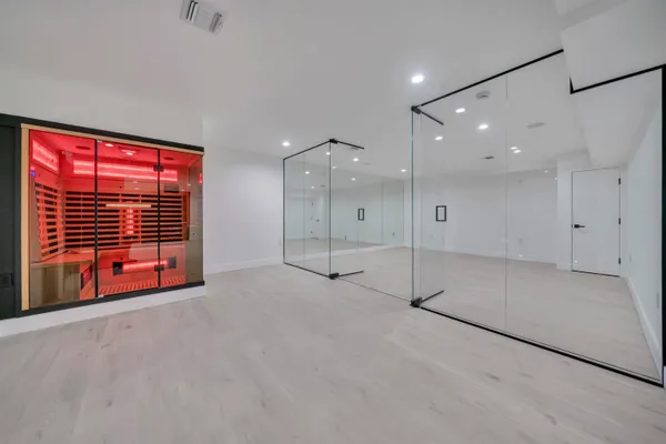 $2,599,995 | 801 Godwin Road, Paramus, NJ 07652