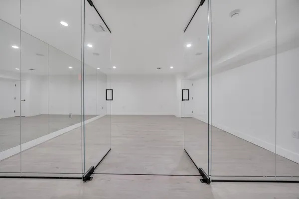 $2,599,995 | 801 Godwin Road, Paramus, NJ 07652