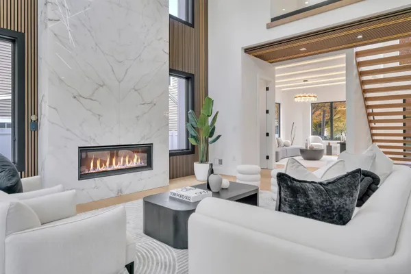 $2,599,995 | 801 Godwin Road, Paramus, NJ 07652