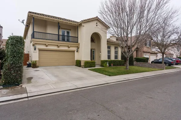 $850,000 | 4021 Calais Court, Modesto, CA 95356