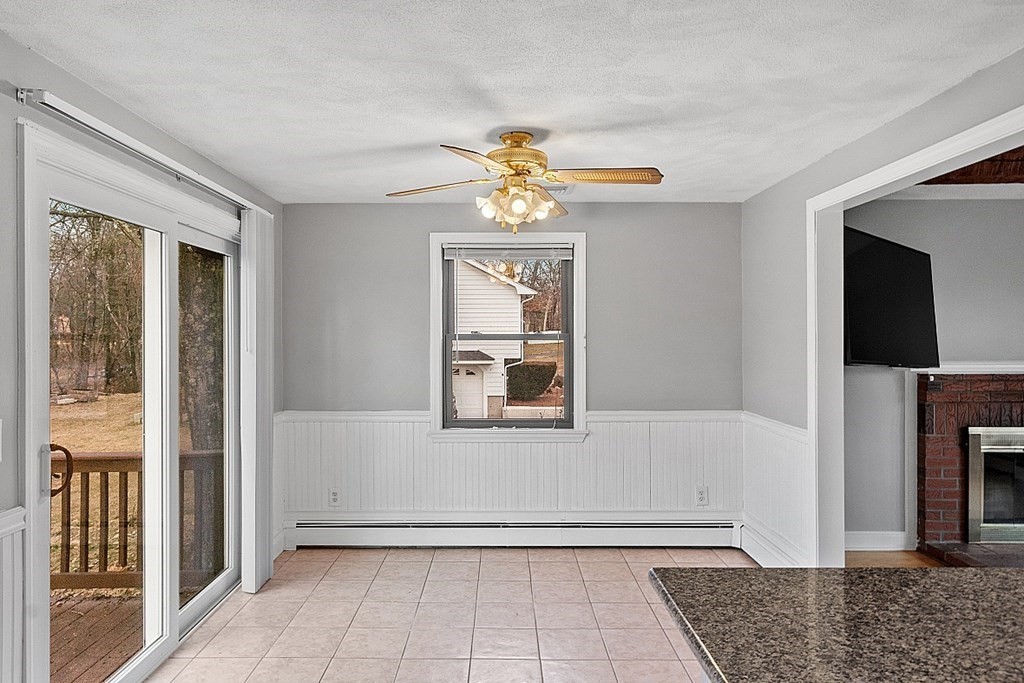 22 Bellingham Road Blackstone, MA 01504 - Photo 11 of 42 Gallery Image 11
