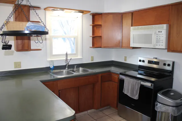 $359,900 | 8823 S Creek, Beloit, WI 53511