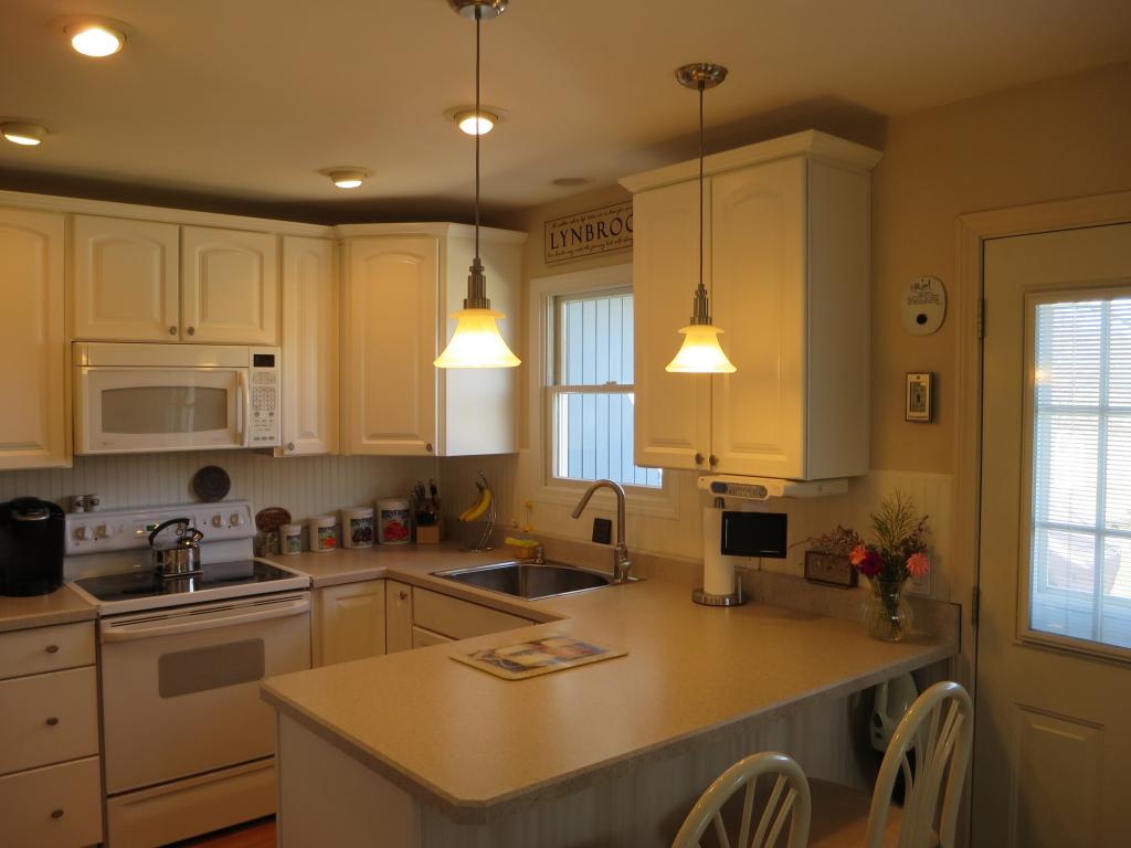 688 Bennett Hill Road Shaftsbury, VT 05262 - Photo 7 of 27 Gallery Image 7