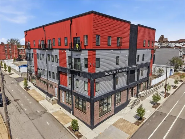 $525,000 | 3809 Liberty Avenue, Unit 403, Pittsburgh, PA 15201