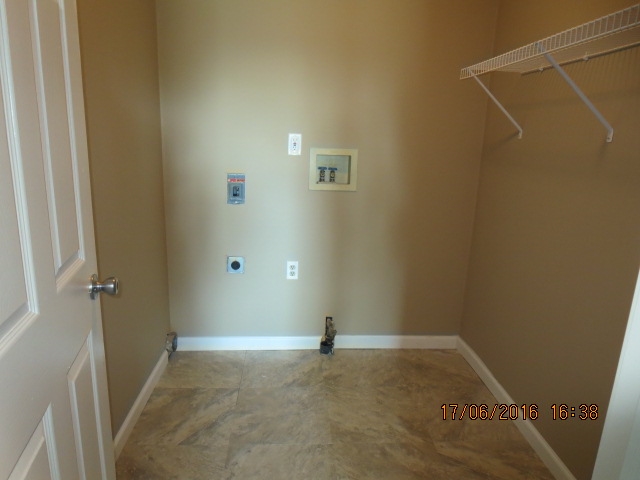 4400 Meadowridge Road Evansville, IN 47710 - Photo 14 of 16 Gallery Image 14