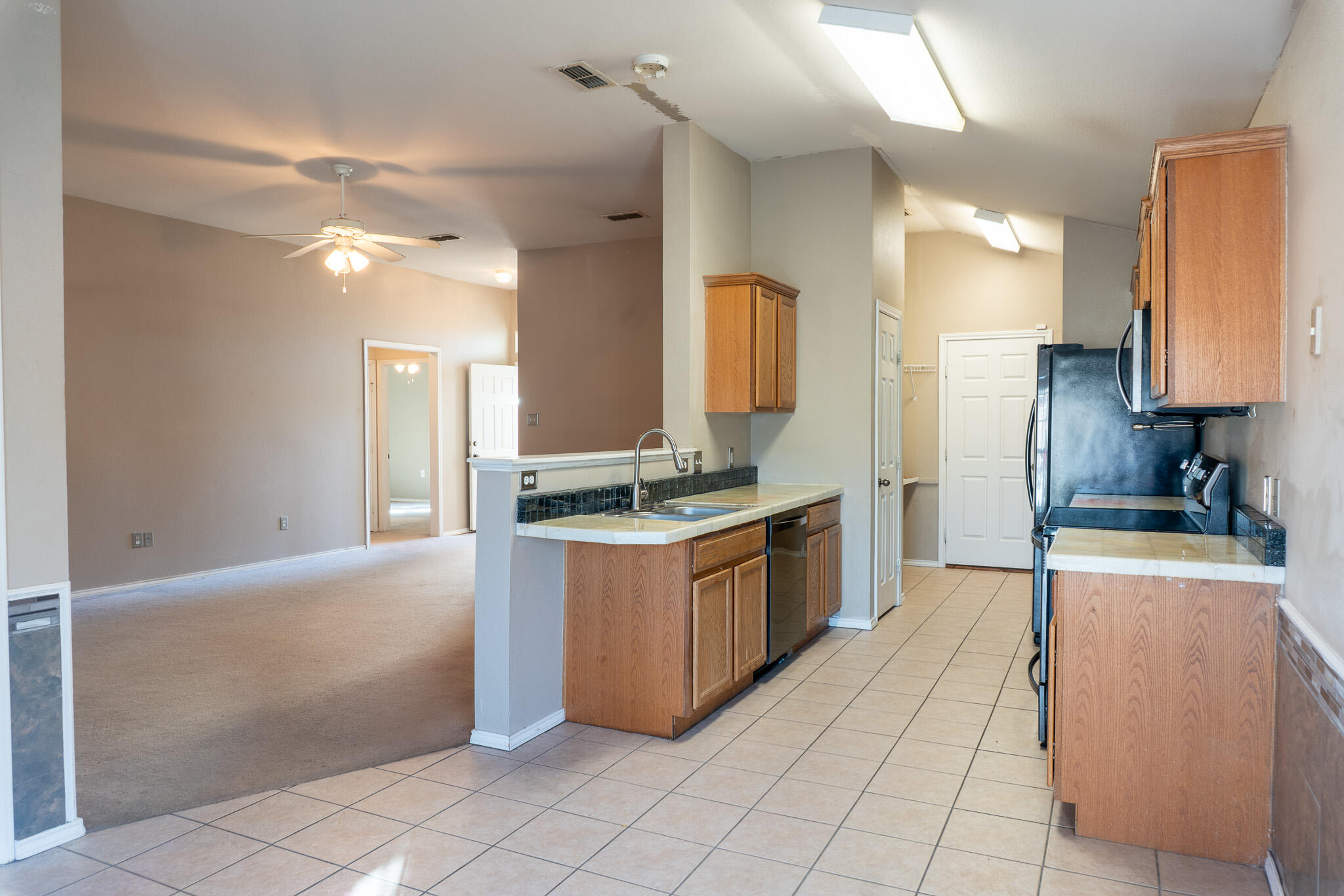 6536 91st Place Lubbock, TX 79424 - Photo 10 of 34 DSC03932-HDR