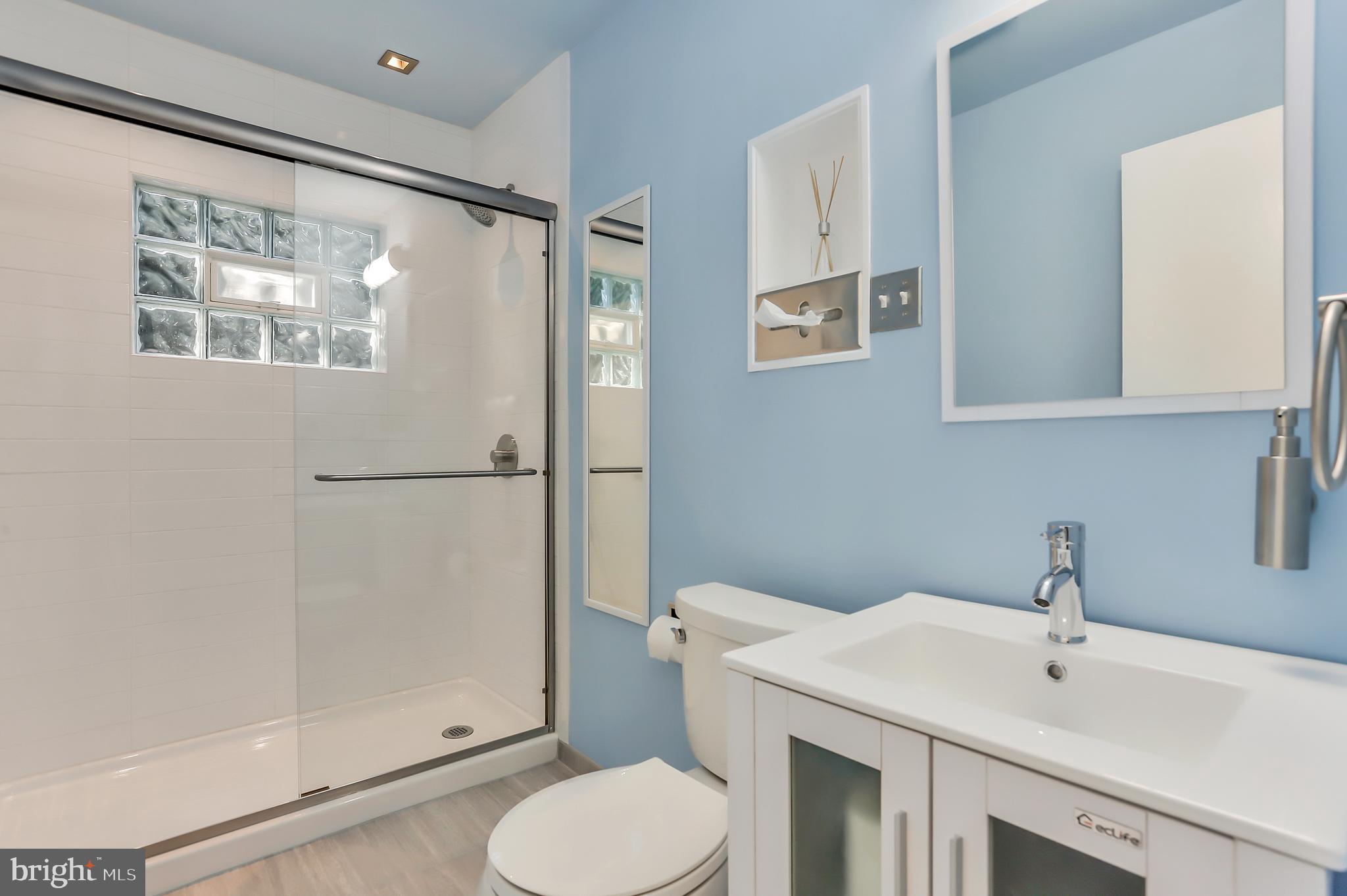 405 Ritchie Parkway Rockville, MD 20852 - Photo 14 of 43 Gallery Image 14