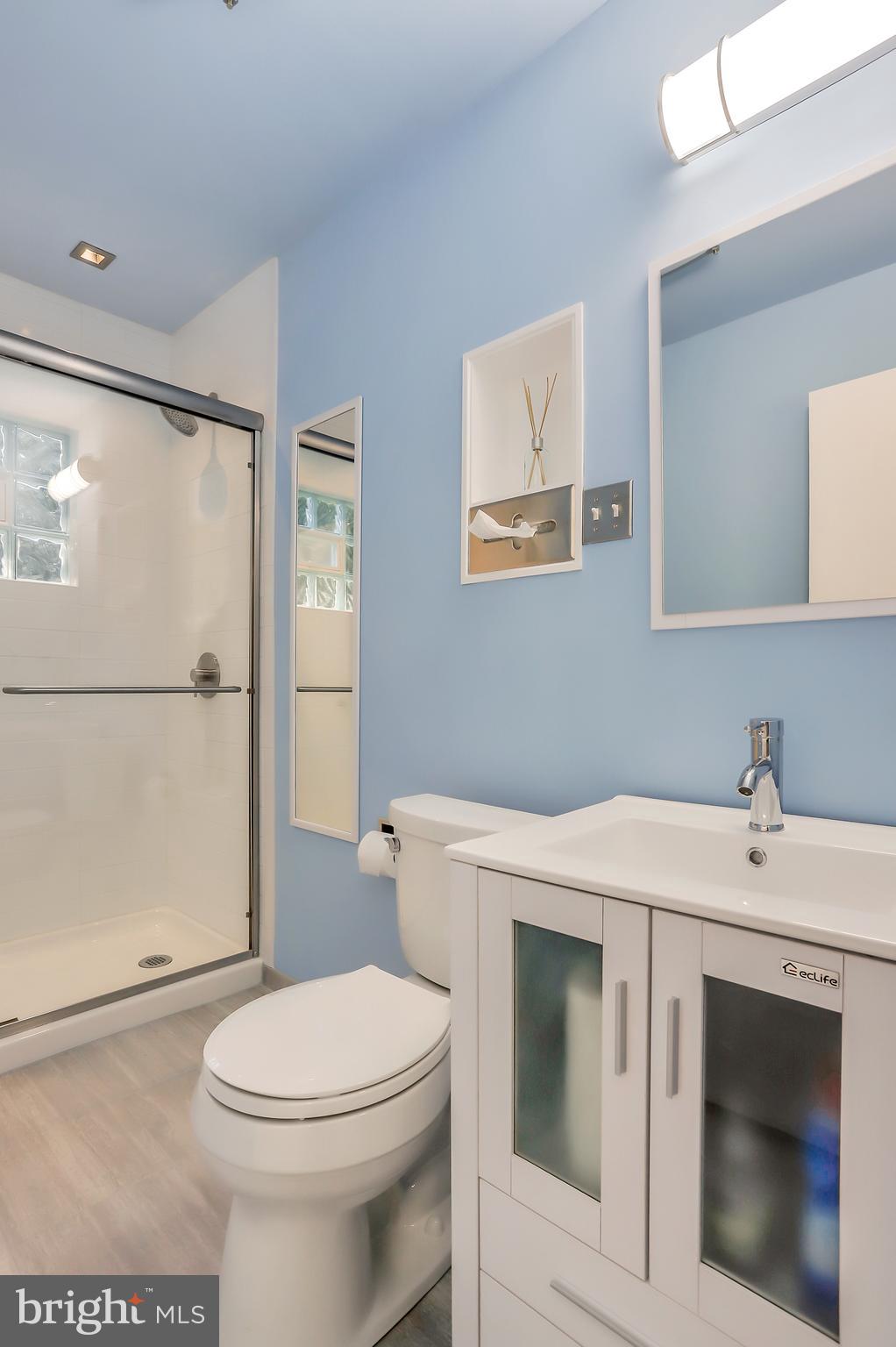 405 Ritchie Parkway Rockville, MD 20852 - Photo 15 of 43 Gallery Image 15