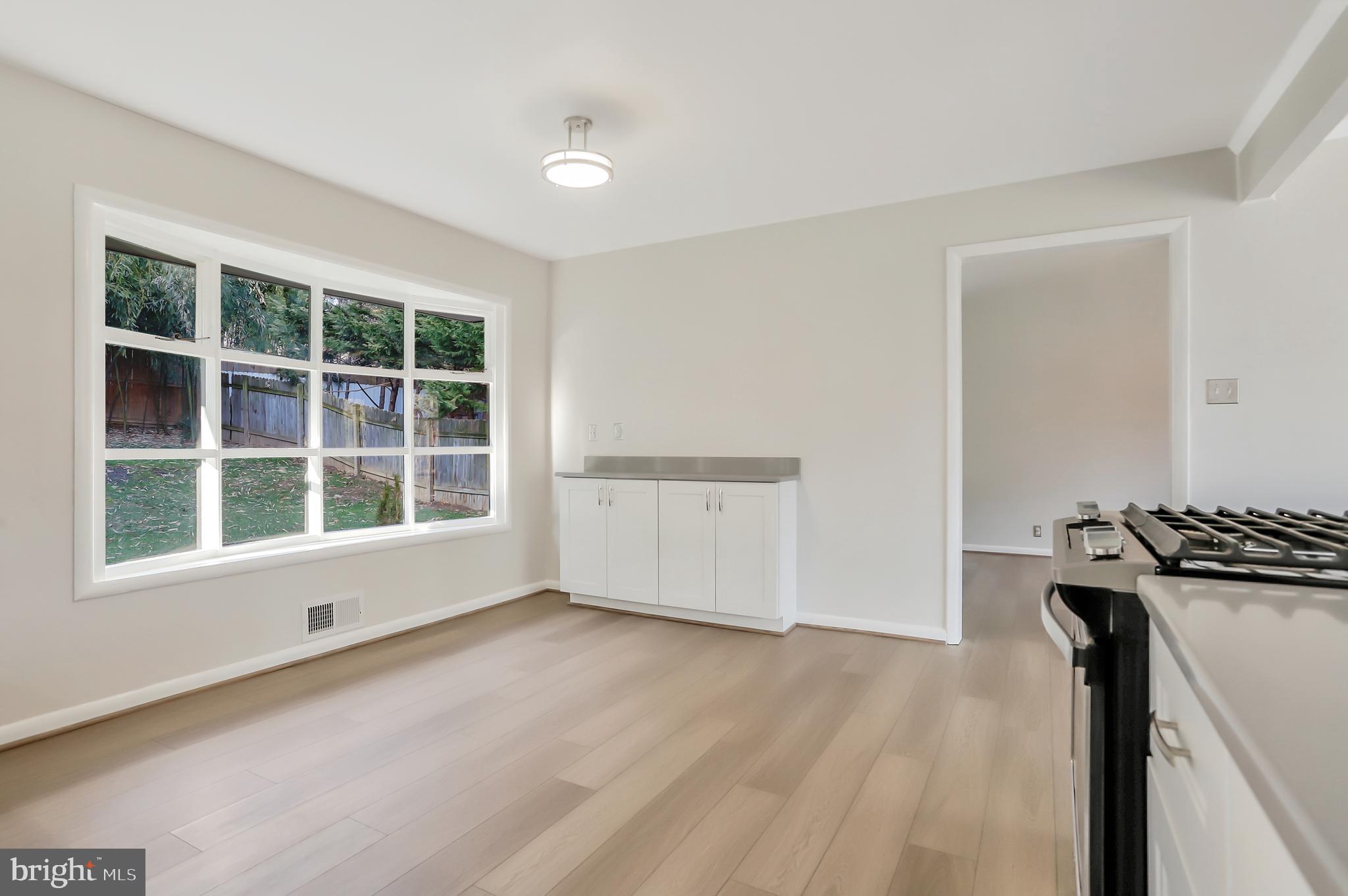 405 Ritchie Parkway Rockville, MD 20852 - Photo 8 of 43 Gallery Image 8