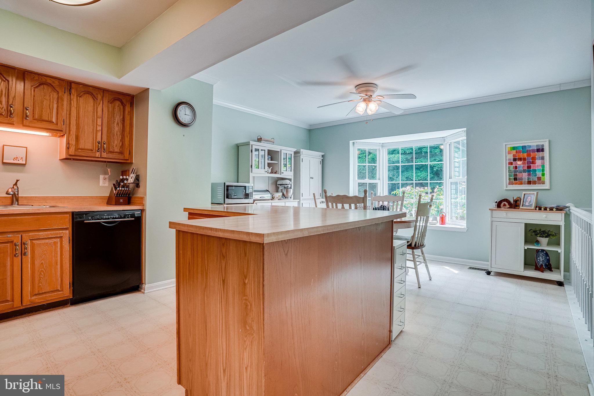 5701 Mason Bluff Drive Burke, VA 22015 - Photo 20 of 79