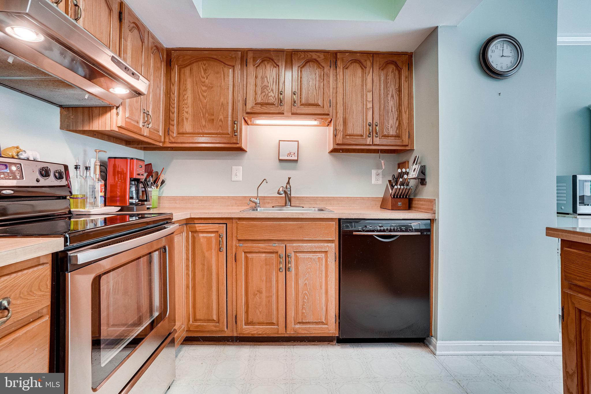 5701 Mason Bluff Drive Burke, VA 22015 - Photo 25 of 79