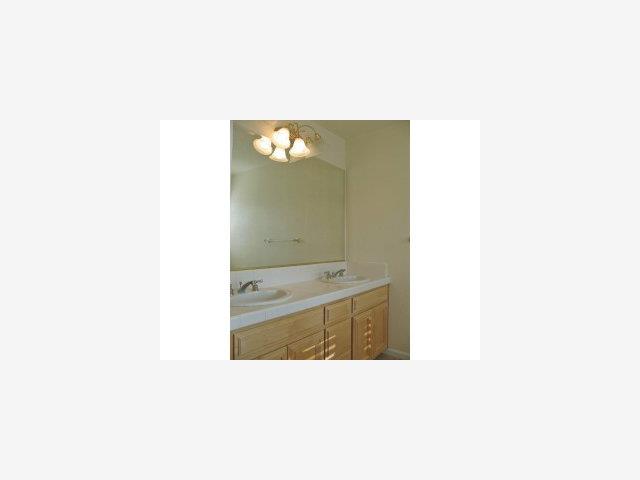 190 Redding Road Campbell, CA 95008 - Photo 8 of 9