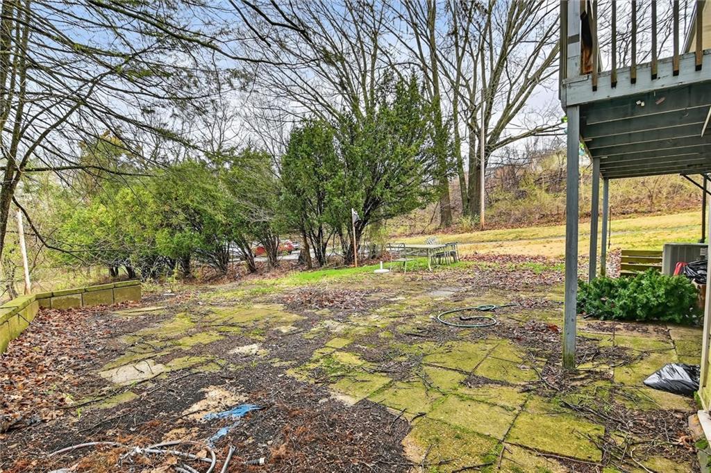 1195 Lebanon School Road West Mifflin, PA 15122 - Photo 39 of 40