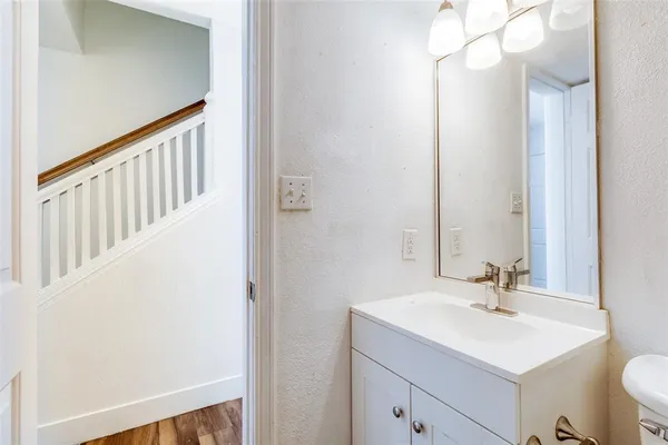 $1,800 | 4618 San Jacinto Street, Unit A, Dallas, TX 75204