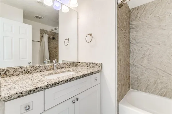 $1,800 | 4618 San Jacinto Street, Unit A, Dallas, TX 75204