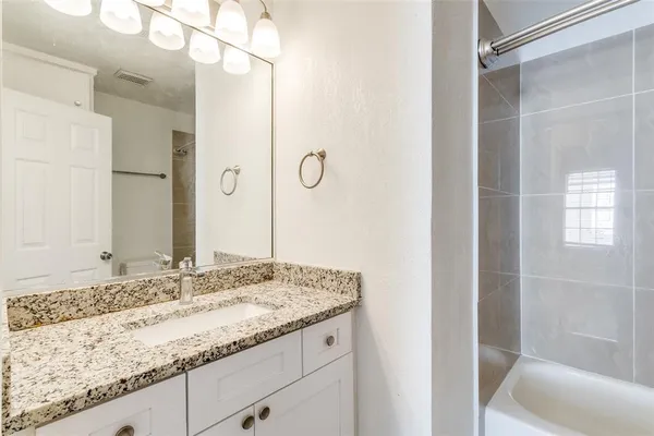 $1,800 | 4618 San Jacinto Street, Unit A, Dallas, TX 75204