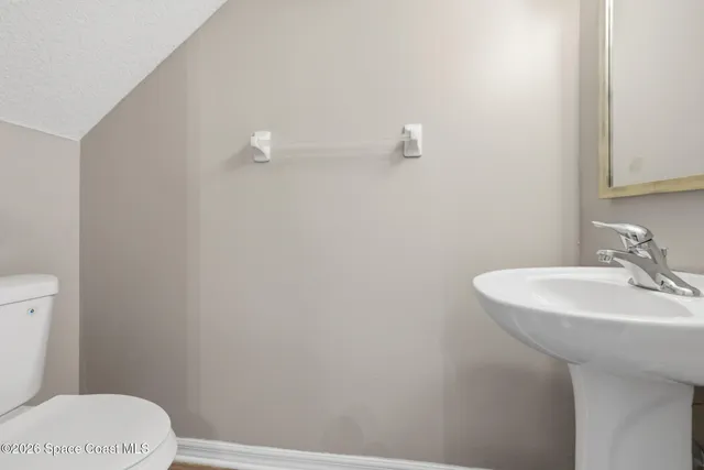 $1,900 | 1368 Hampton Park Lane, Melbourne, FL 32940