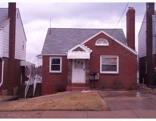 2712 Middletown Road Crafton Heights, PA 15205 - Photo 14 of 14 Exterior Front.