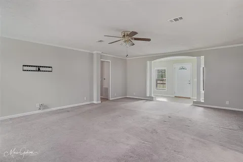 $209,000 | 5710 North Lakeshore Drive, Shreveport, LA 71107