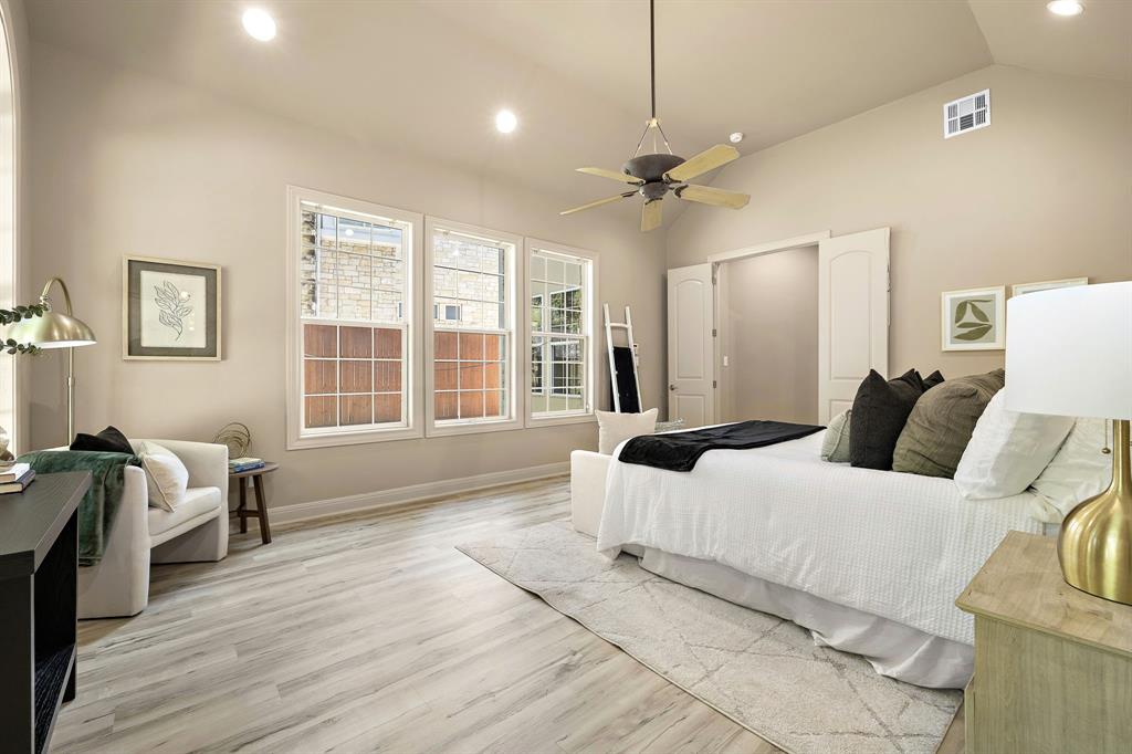 3508 Red River Street Austin, TX 78705 - Photo 13 of 29 master bedroom - 1st floor