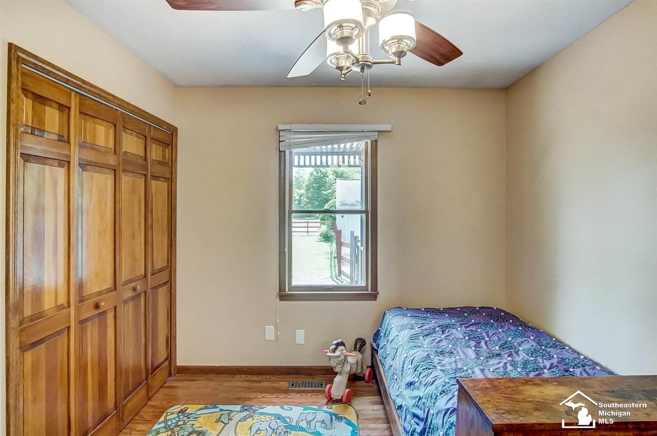 9050 Secor Road Temperance, MI 48182 - Photo 20 of 37