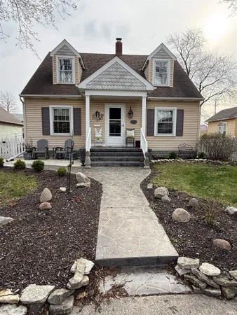 $250,000 | 209 South 5th Street, Decatur, IN 46733