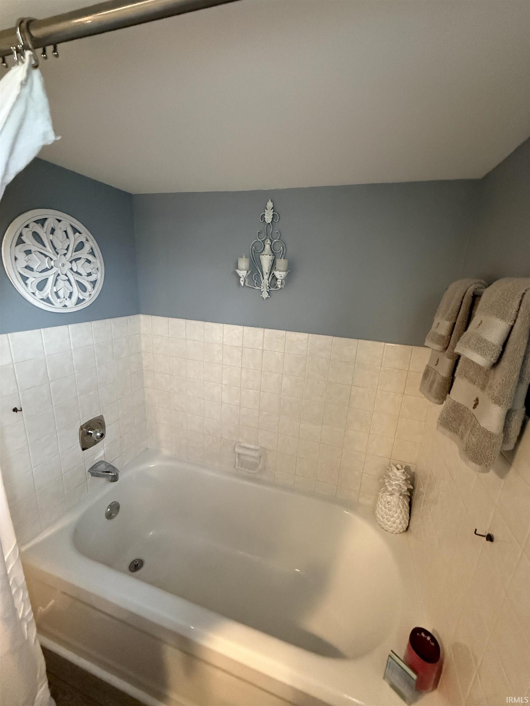 209 South 5th Street Decatur, IN 46733 - Photo 11 of 32