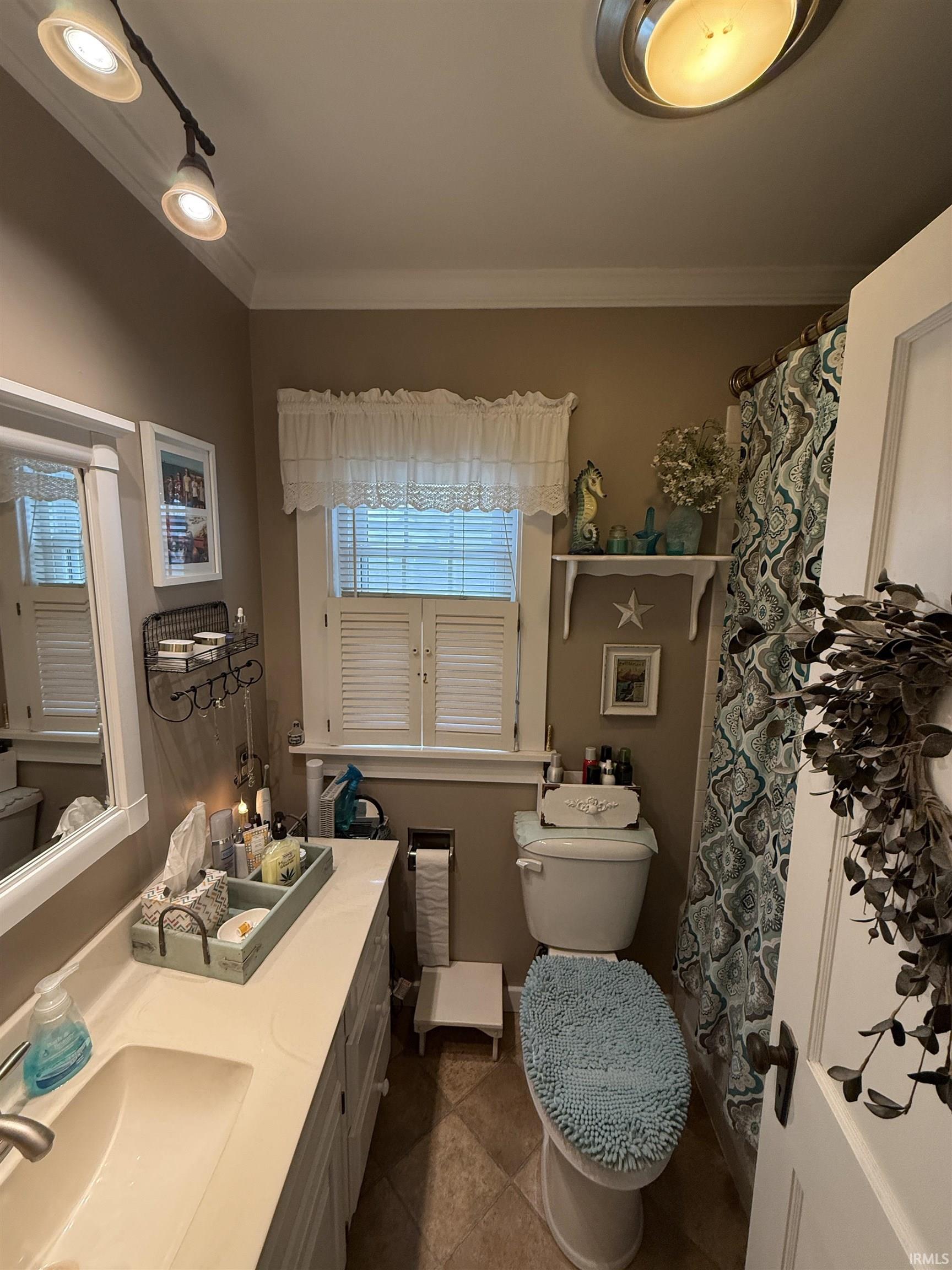 209 South 5th Street Decatur, IN 46733 - Photo 6 of 32