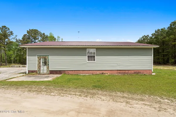 $99,000 | 773 Old Wilmington Road, Whiteville, NC 28472