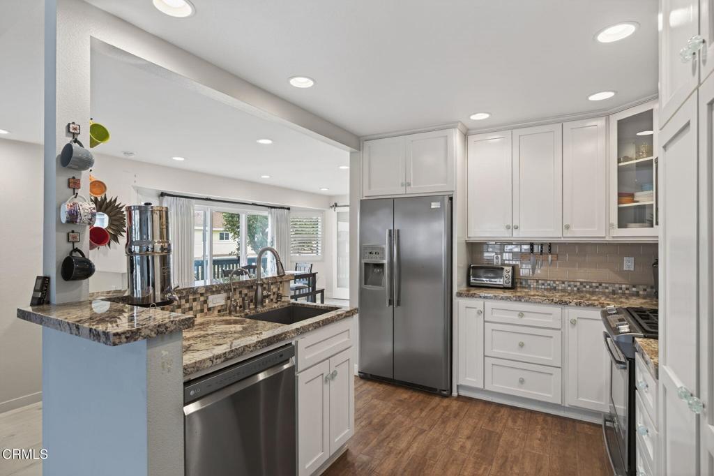 1251 Mandalay Beach Road Oxnard, CA 93035 - Photo 18 of 59 13-web-or-mls-UpmarketMedia_1251M-065