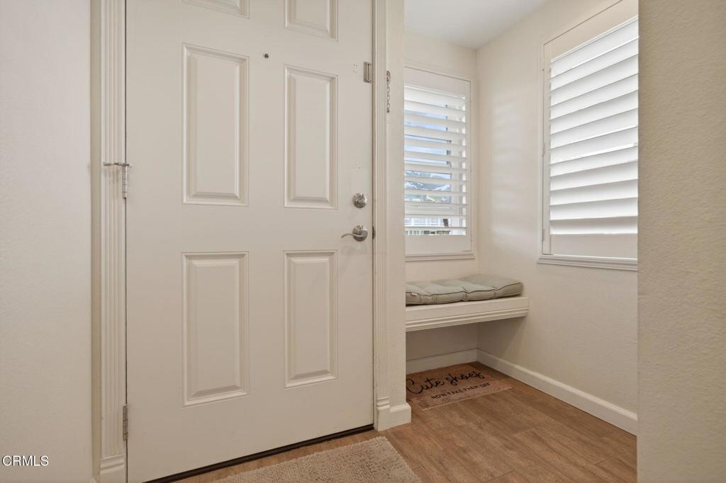 1251 Mandalay Beach Road Oxnard, CA 93035 - Photo 8 of 59 2-web-or-mls-UpmarketMedia_1251M-033