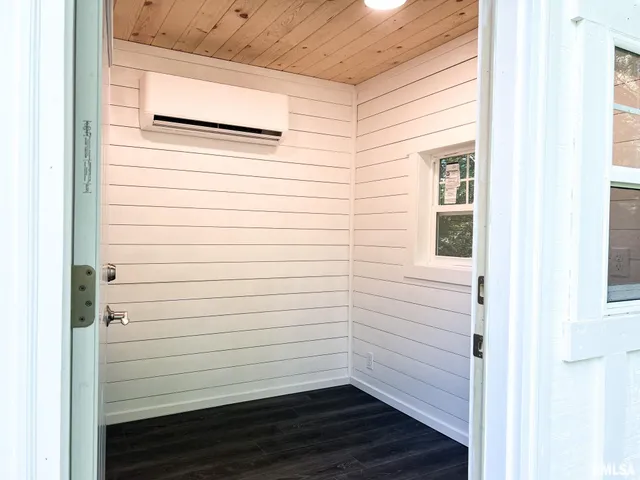 $85,000 | 2012 County Road 600 North, Secor, IL 61771