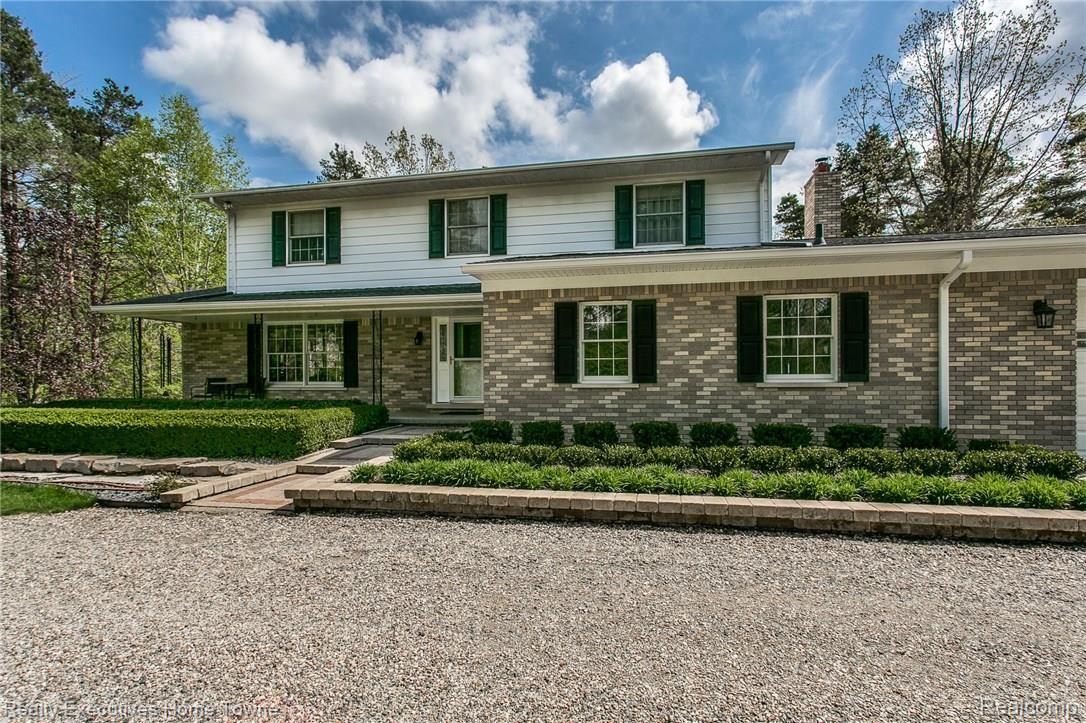 12831 Foley Road Emmett, MI 48022 - Photo 3 of 43 12831 Foley-15.JPG