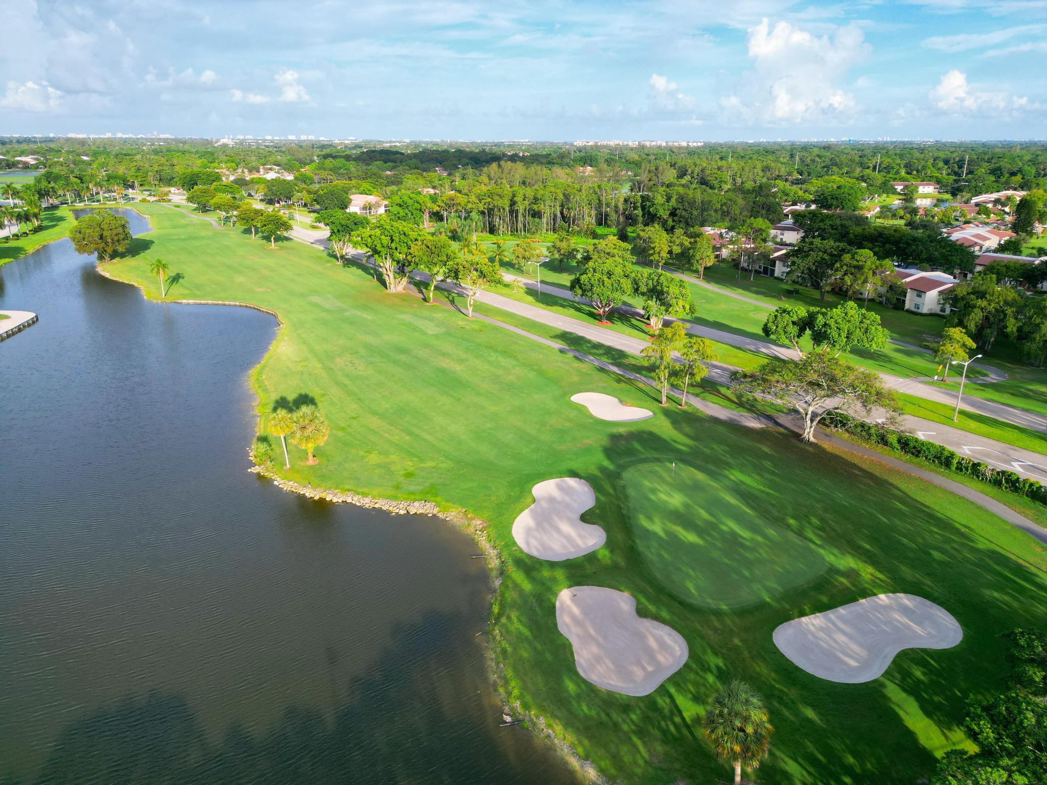 21730 Arriba Real, Unit 33F Boca Raton, FL 33433 - Photo 7 of 39 D305BE07-2DD6-43CE-BA9B-62544B8CBE89