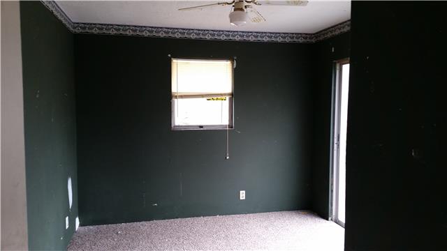 393 Woods Road Portland, TN 37148 - Photo 8 of 10 Gallery Image 8