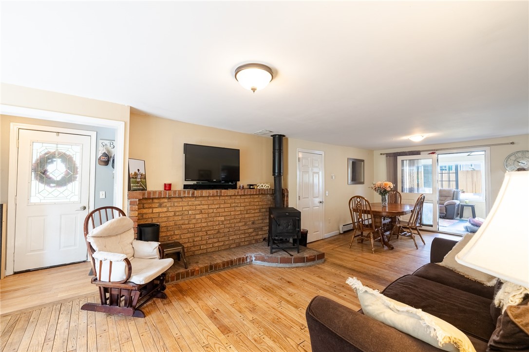 62 Centre Road Glocester, RI 02814 - Photo 8 of 31