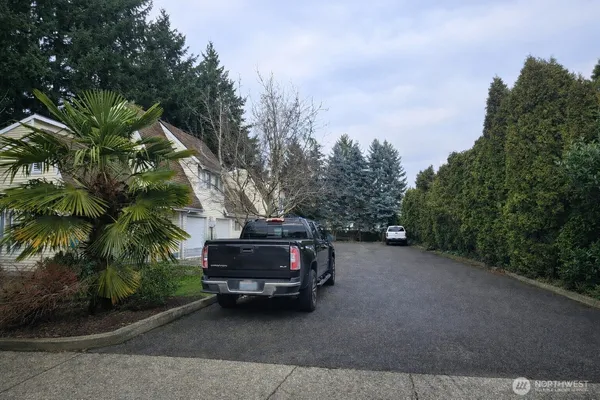 $950,000 | 1019 18th Street Northeast, Auburn, WA 98002