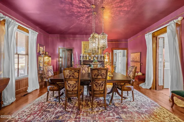 $279,000 | 308 North Front Street, Hamilton, NC 27840