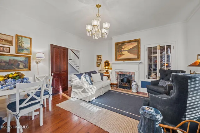 $279,000 | 308 North Front Street, Hamilton, NC 27840