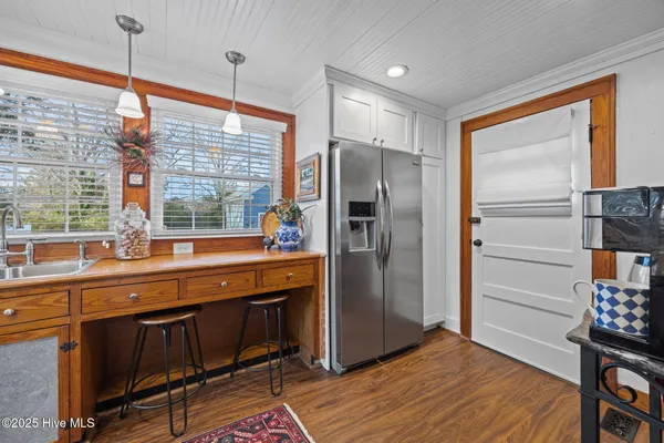 $279,000 | 308 North Front Street, Hamilton, NC 27840